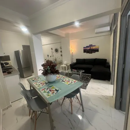 Luxury 2-bedroom Apartment