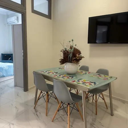 Luxury 2-bedroom Apartment